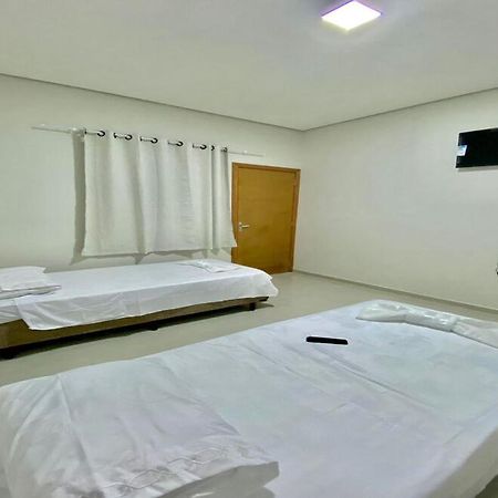 Amparo Hotel Ribas do Rio Pardo Экстерьер фото